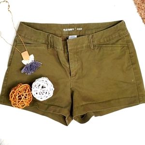 Old Navy pixie green shorts Size 4